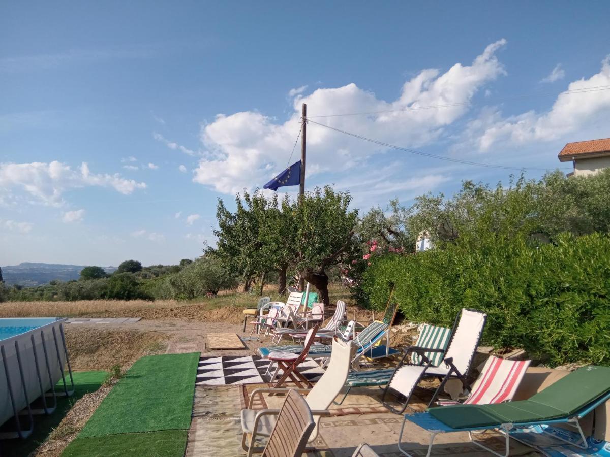 Bed&Breakfast Giardino Agritourist Controguerra 外观 照片