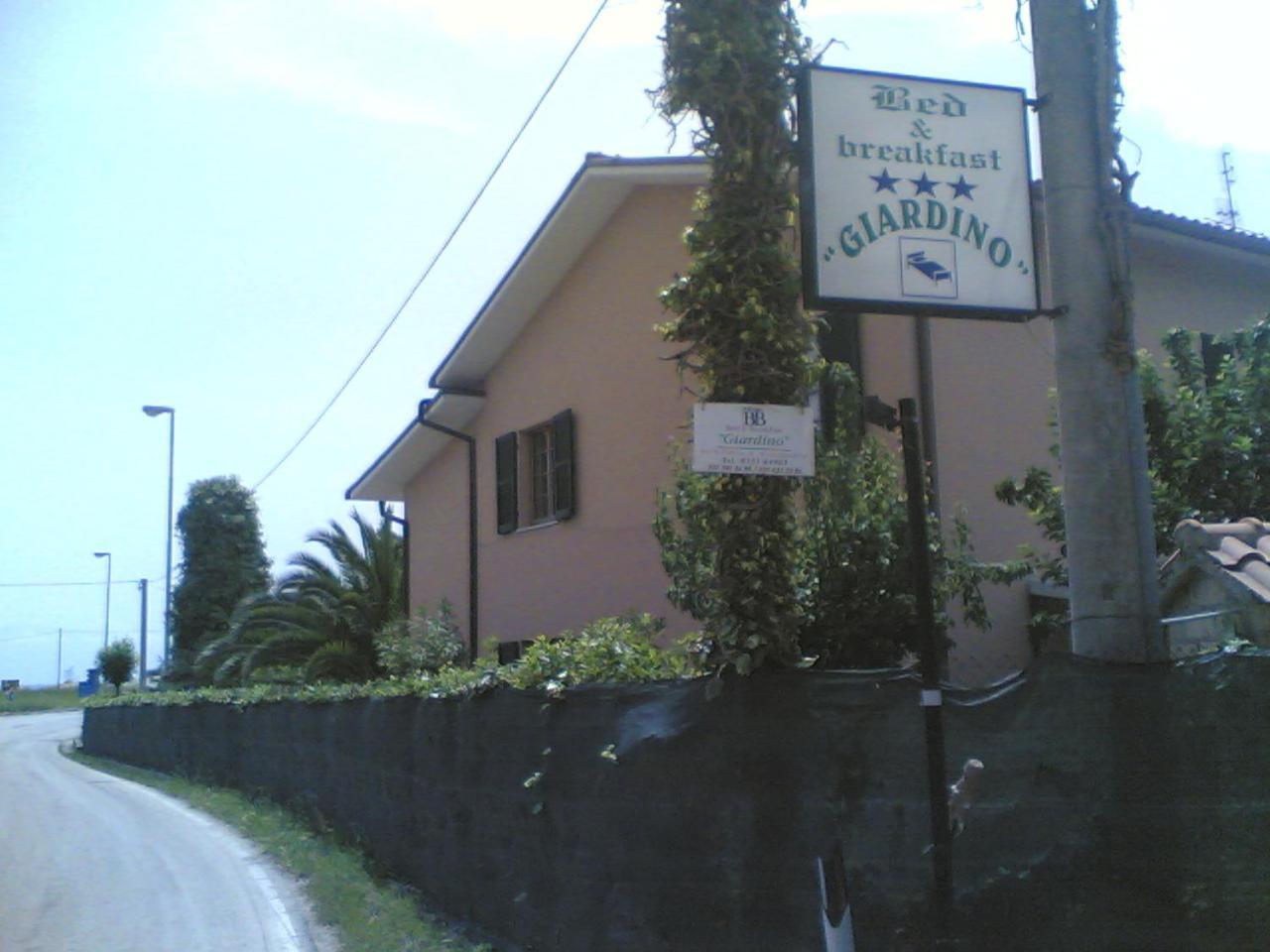 Bed&Breakfast Giardino Agritourist Controguerra 外观 照片