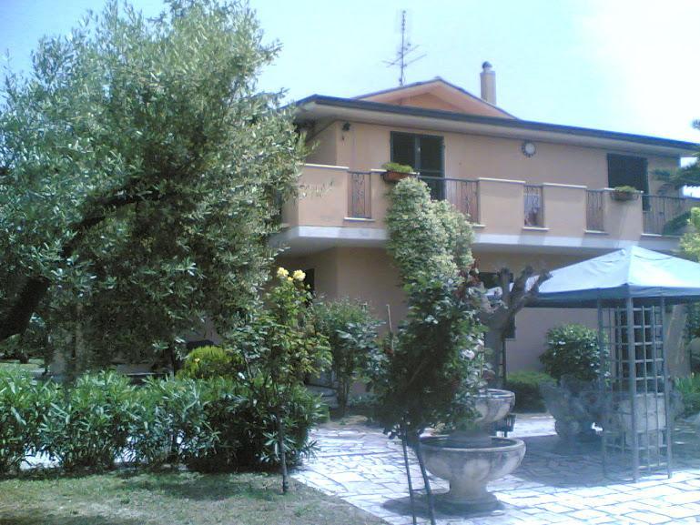 Bed&Breakfast Giardino Agritourist Controguerra 外观 照片